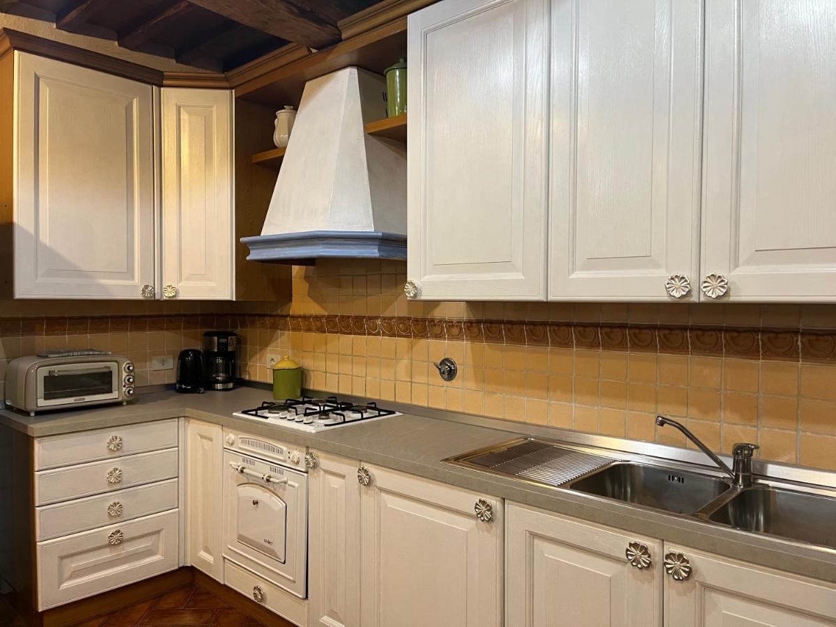 Il Fiorino Di Badia Apartment Badia A Passigano ภายนอก รูปภาพ